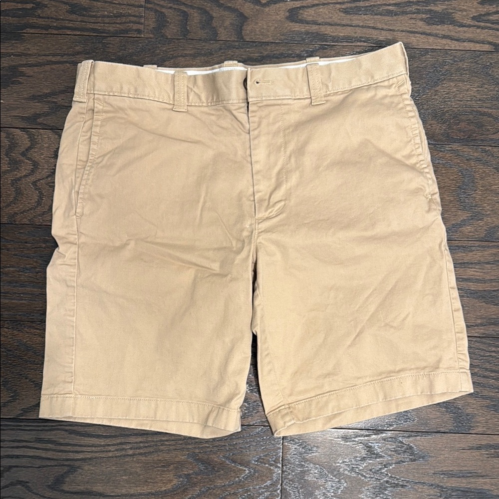J. Crew Men's Flat Front Khaki Shorts